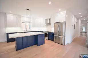 28 Prospect St, Palisades Park, NJ 07650 - Photo 4