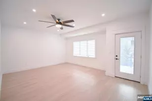 28 Prospect St, Palisades Park, NJ 07650 - Photo 18