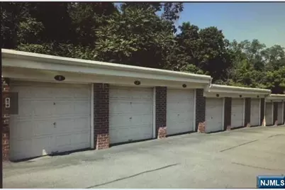 280-320 Oak Street 310C #310C, Ridgewood, NJ 07450 - Photo 14