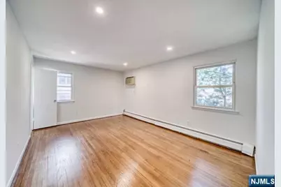 1462B River Road, Edgewater, NJ 07020 - Photo 8