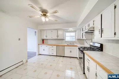 1462B River Road, Edgewater, NJ 07020 - Photo 6