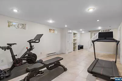 379 Butternut Avenue, Wyckoff Township, NJ 07481 - Photo 16