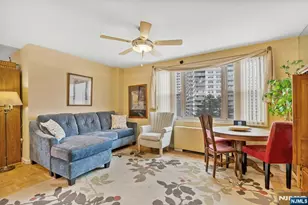 2000 Linwood Ave 5A, Fort Lee, NJ 07024 - Photo 2