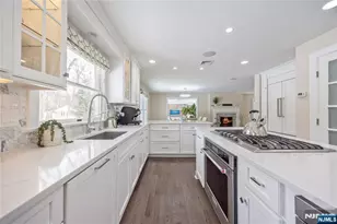 202 Chestnut Ridge Rd, Saddle River, NJ 07458 - Photo 14