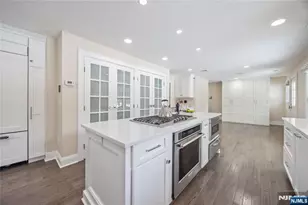 202 Chestnut Ridge Rd, Saddle River, NJ 07458 - Photo 16