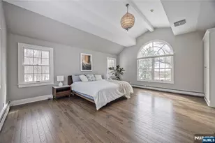 202 Chestnut Ridge Rd, Saddle River, NJ 07458 - Photo 28