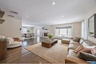 202 Chestnut Ridge Road, Saddle River, NJ 07458 - Photo 8