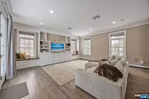 202 Chestnut Ridge Rd, Saddle River, NJ 07458 - Photo 20