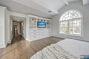 202 Chestnut Ridge Rd, Saddle River, NJ 07458 - Photo 28