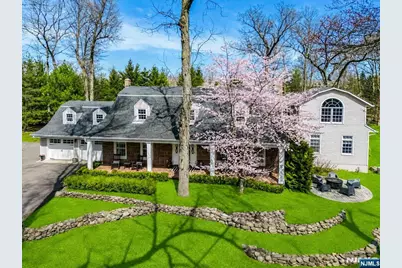 202 Chestnut Ridge Road, Saddle River, NJ 07458 - Photo 1