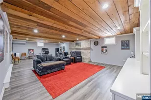 202 Chestnut Ridge Rd, Saddle River, NJ 07458 - Photo 38