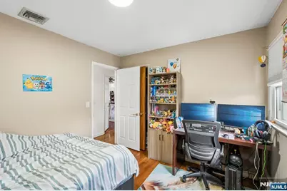 201 Rockland Avenue, River Vale Township, NJ 07675 - Photo 12