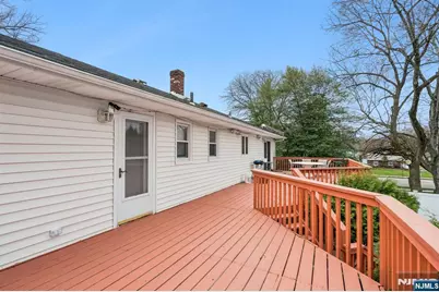 201 Rockland Avenue, River Vale Township, NJ 07675 - Photo 28