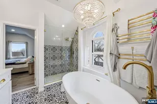 444 Oncrest Terrace, Cliffside Park, NJ 07010 - Photo 18