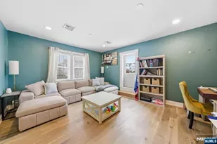 444 Oncrest Terrace, Cliffside Park, NJ 07010 - Photo 30