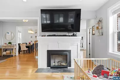 444 Oncrest Terrace, Cliffside Park, NJ 07010 - Photo 12