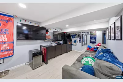 444 Oncrest Terrace, Cliffside Park, NJ 07010 - Photo 40