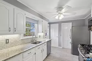 33 Coolidge Ave, Caldwell, NJ 07006 - Photo 6