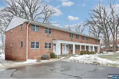 903 Washington Drive, Ramsey, NJ 07446 - Photo 2