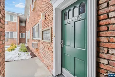 104 Beverwyck Road 5 #5, Parsippany, NJ 07034 - Photo 2