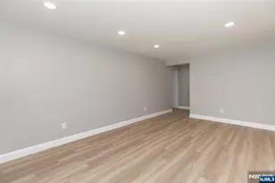 100 Lakeview Ave 1B, Clifton, NJ 07011 - Photo 4