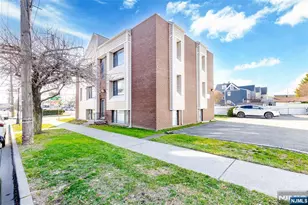 100 Lakeview Ave 1B, Clifton, NJ 07011 - Photo 10