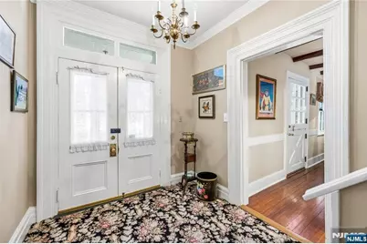 525 Franklin Avenue, Franklin Lakes, NJ 07417 - Photo 6