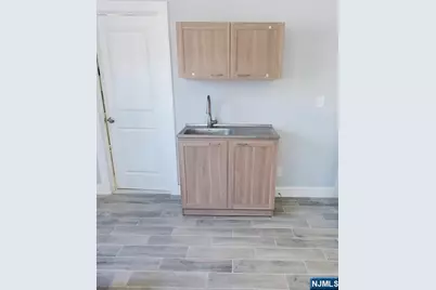 80 S Devine Ground Floor #Ground Floor, Newark, NJ 07106 - Photo 4