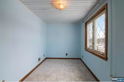 12 Mill Street, Elmwood Park, NJ 07407 - Photo 18