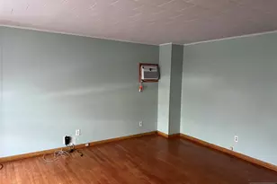 421 Hamilton 1, Harrison, NJ 07029 - Photo 12