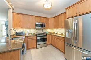 6105 Harcourt, Clifton, NJ 07013 - Photo 8