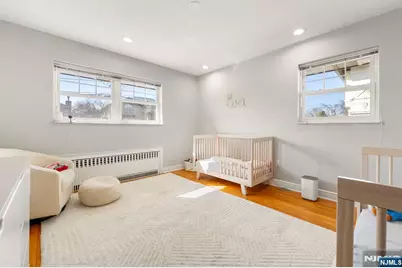 1070 Cumbermeade Road, Fort Lee, NJ 07024 - Photo 14