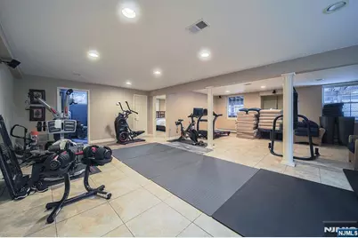 130 Irving Street, Leonia, NJ 07605 - Photo 18
