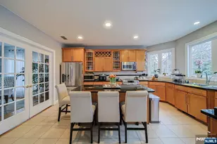 130 Irving St, Leonia, NJ 07605 - Photo 8