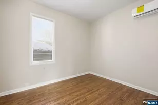 693 8th St, Newark, NJ 07107 - Photo 10