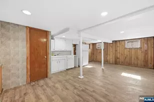 693 8th St, Newark, NJ 07107 - Photo 14