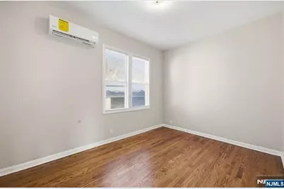 693 8th Street, Newark, NJ 07107 - Photo 6