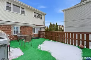 220 5th St, Fairview, NJ 07022 - Photo 32