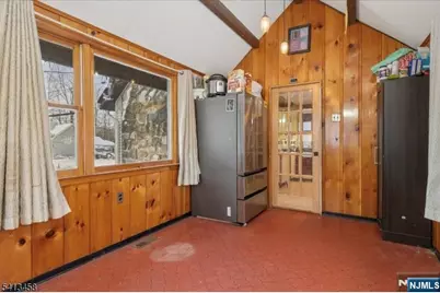 407 Diggles Place, Vernon, NJ 07422 - Photo 8
