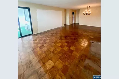 250 Gorge Road 7-H #7-H, Cliffside Park, NJ 07010 - Photo 2