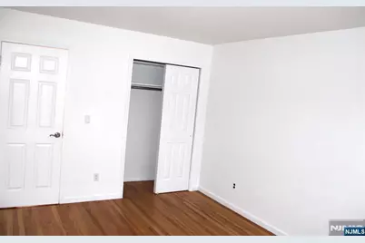 270 Kamena Street B Side 2nd F #B Side 2nd F, Fairview, NJ 07022 - Photo 10