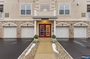 3 Slate Ct 707, Little Falls Township, NJ 07424 - Photo 4