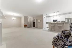 3 Slate Ct 707, Little Falls Township, NJ 07424 - Photo 12