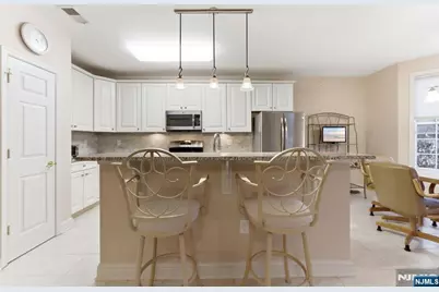 3 Slate Court 707 #707, Little Falls Township, NJ 07424 - Photo 16