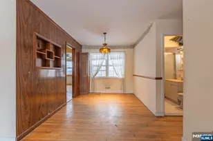 88 Lakeshore Dr, Oakland, NJ 07436 - Photo 6