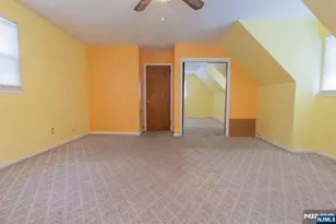 88 Lakeshore Dr, Oakland, NJ 07436 - Photo 40