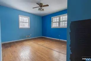 88 Lakeshore Dr, Oakland, NJ 07436 - Photo 26