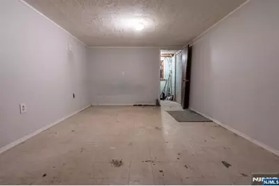 88 Lakeshore Drive, Oakland, NJ 07436 - Photo 34