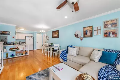 1505 Faulkner Court, Mahwah, NJ 07430 - Photo 4