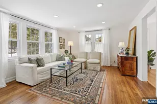 11 Monroe St, Ridgewood, NJ 07450 - Photo 10